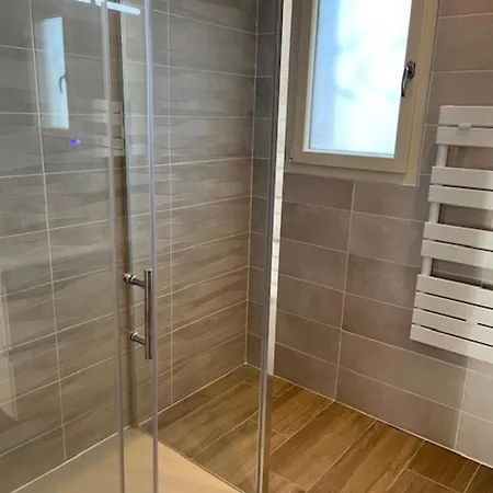 Villa 2 Au Bord De Avec Acces Direct Plage, Terrasse Et Parking Prive - Grau D'agde - Fr-1-749-40 Le Grau-d'Agde